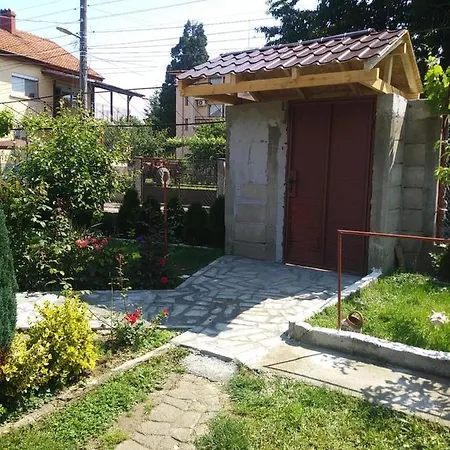 Къща За Гости Стаси *